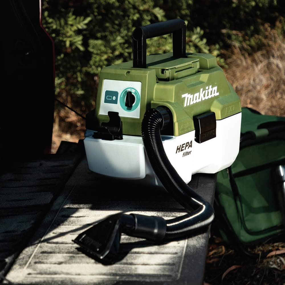 Makita ADCV11T Outdoor Adventure™ 18V LXT® Brushless Wet/Dry Vacuum Kit (5.0Ah) - Image 3