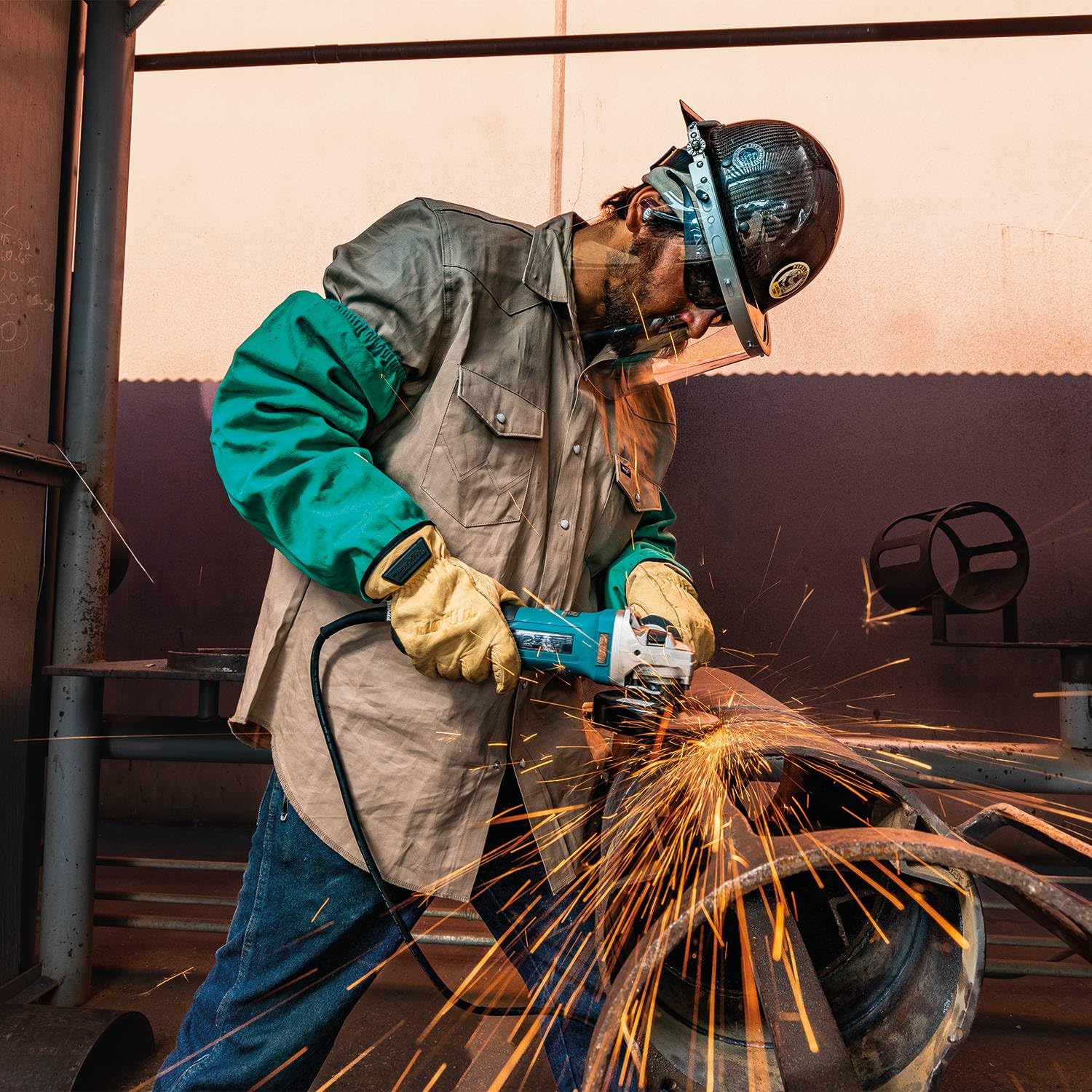 Makita GA5092 5" SJS™II High-Power Angle Grinder - Image 5