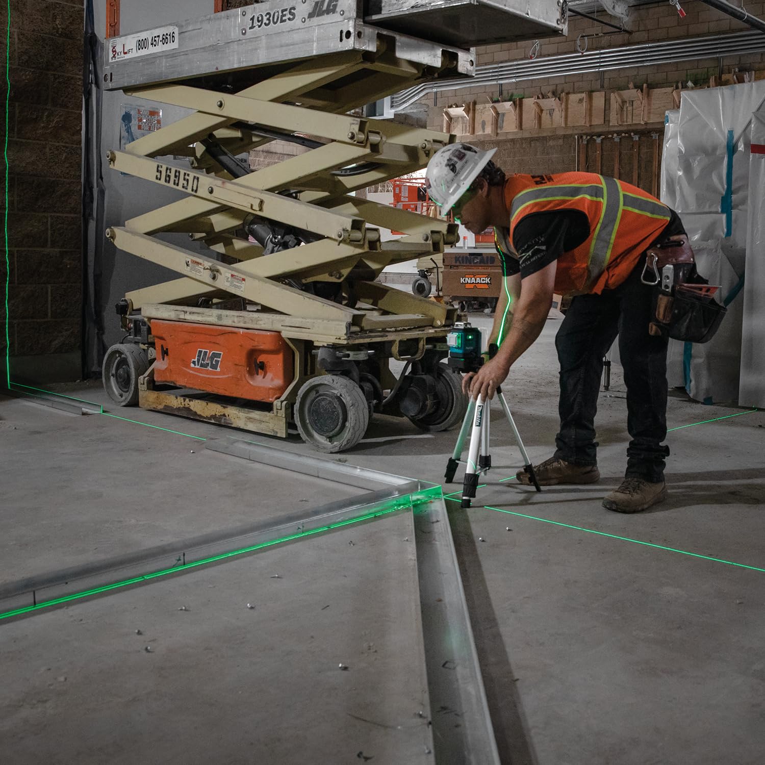 Makita SK700GD 12V max CXT® Lithium-Ion Cordless Self-Leveling 360° 3-Plane Green Laser, Class II, 510-530 nm, <2 mW, Tool Only - Image 18